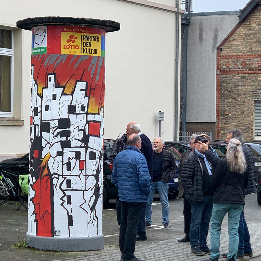 LOTTO Hessen fördert Kunst auf der Litfaßsäule