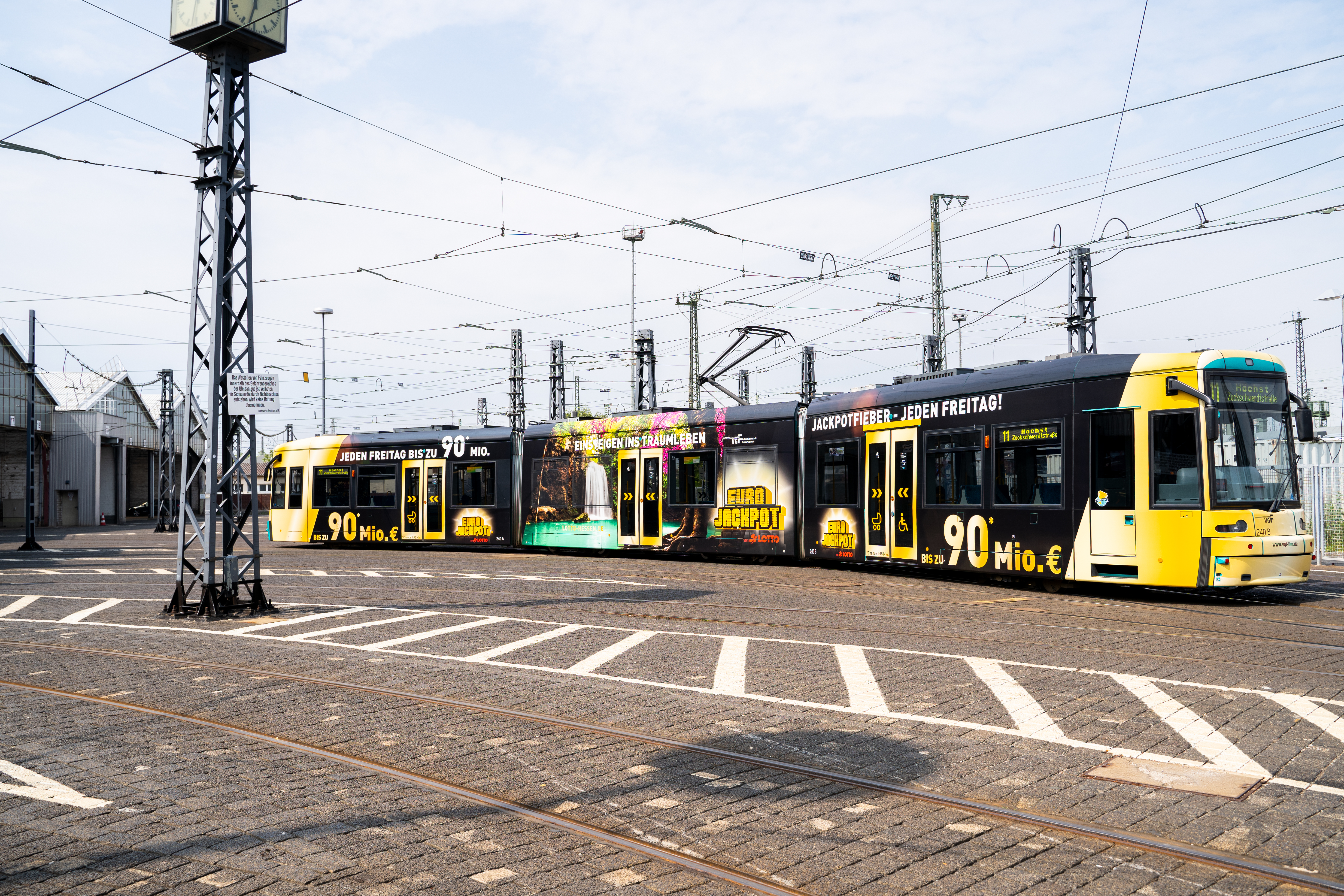 Die Eurojackpot Straßenbahn in ihrem neuen Look